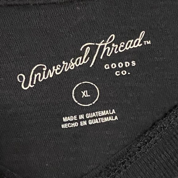 Universal Thread Spooky Shirt - Picture 4 of 6